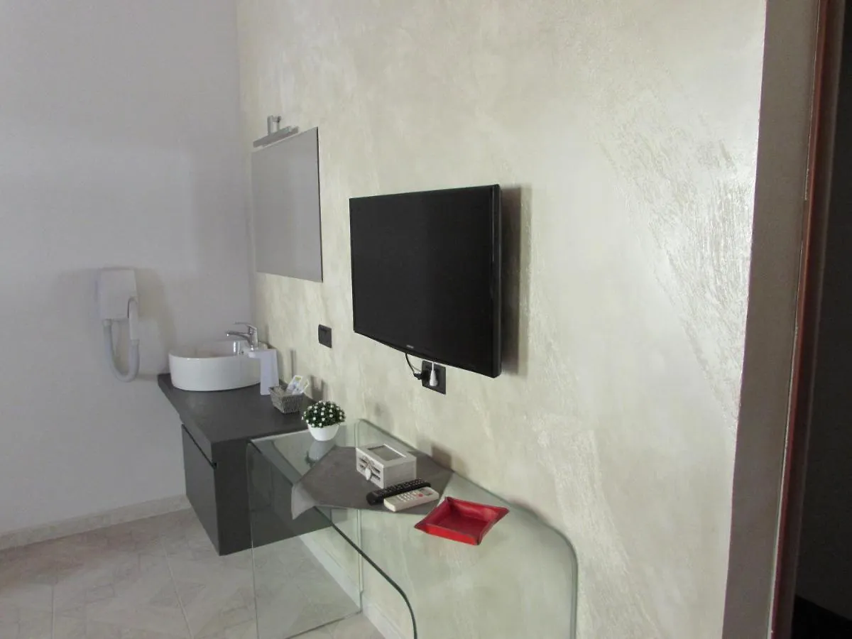 B&B Cryago Noto