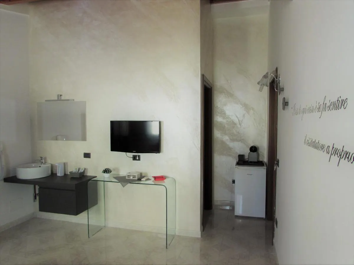 B&B Cryago Noto 0*,  Italy
